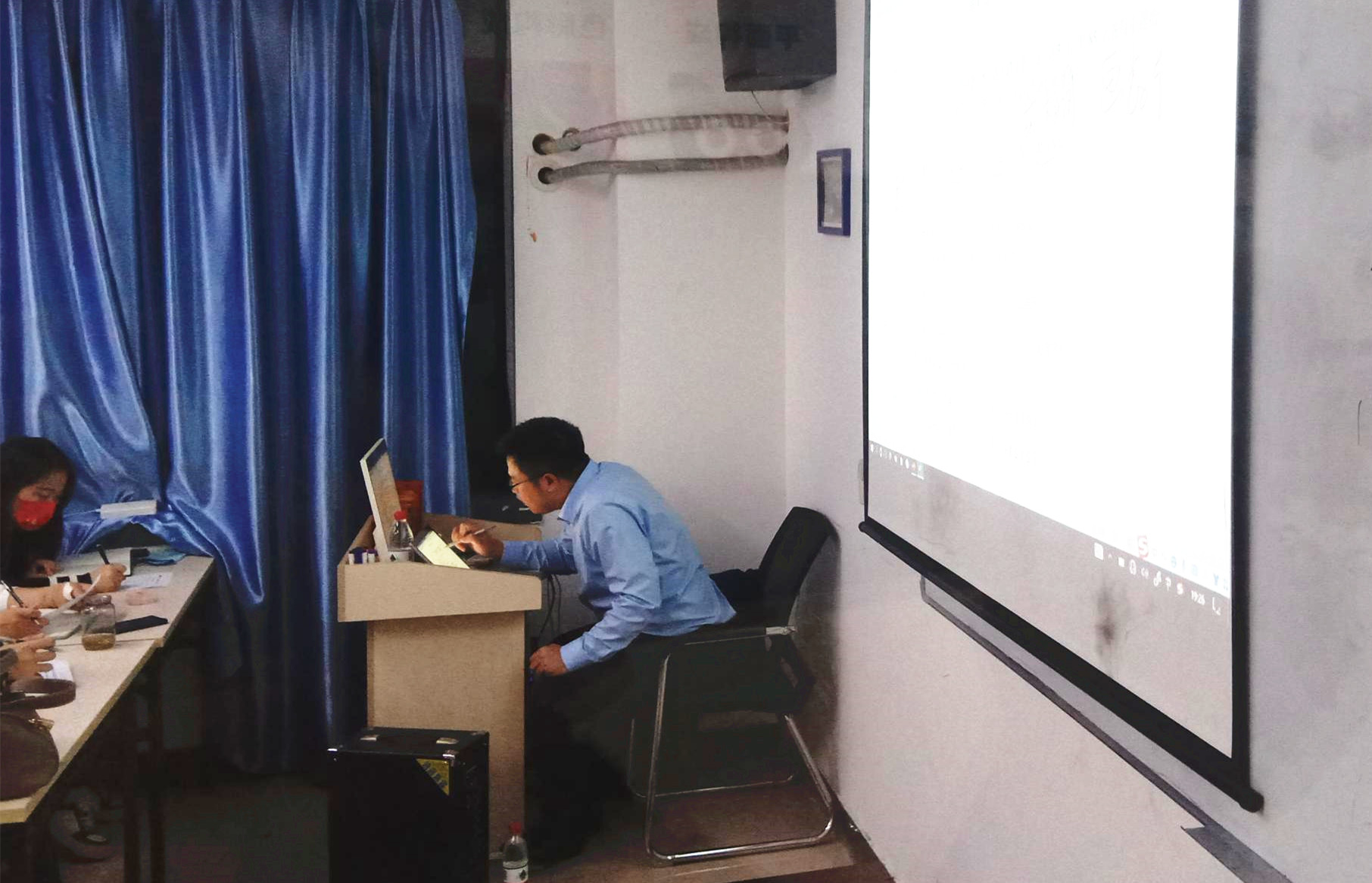 温岭春华2021年成人高考高复班考前动员大会如期召开 温岭春华2021年成人高考高复班考前动员大会如期召开
